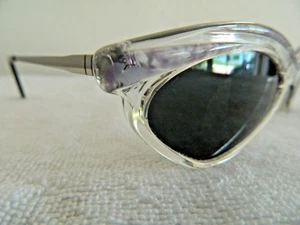 Gafas de sol vintage años 60, modelo Ultra "Bikini" lentes grises translúcidos 55 Holanda - Imagen 1 de 4