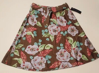 New Stunning Context Skirt With Tags! Beautiful For Spring! Eye Catcher!... - Image 1 of 4