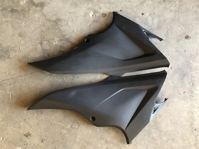 Paneles laterales izquierdo derecho asiento Honda CBR500R CBR 500 CBR500 13 14 15 2014 2015 OEM Foto 1 de 3