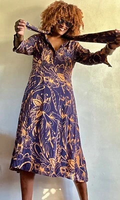 MARK & SPENCER NAVY & ORANGE LONG SLEEVE LONG MAXI  FIT & FLARE DRESS SIZE: 16 - Image 1 of 4