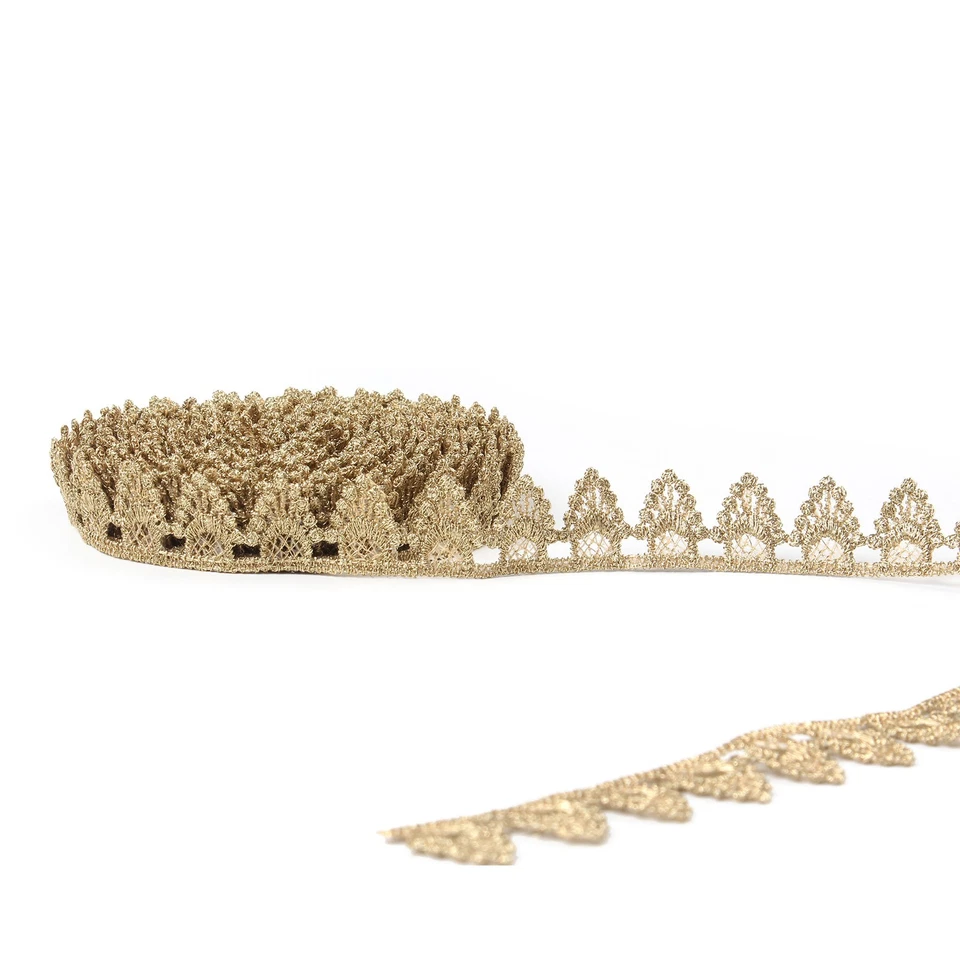 Tela de costura decorativa vintage de encaje bordada dorada de 5 yardas Foto 1 de 4