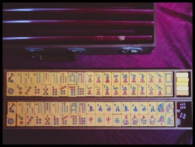 Vintage 40s Butterscotch BAKELITE Mahjong Bettor Wheel  SET 157 Tile 5 Rack CASE - Image 1 of 4