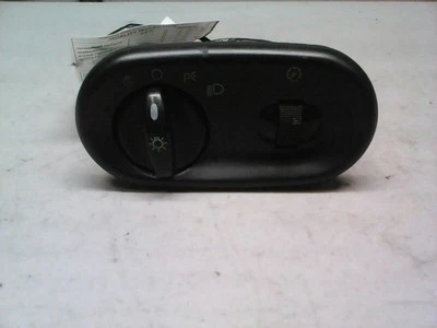 Interruptor de faros Ford Explorer 2002 Foto 1 de 4