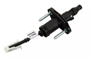 Genuine GM Master Cylinder 55579997 - Picture 1 of 1