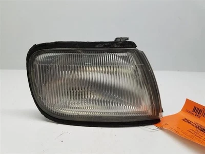 Luz de giro de lámpara de estacionamiento/esquina de pasajero compatible con 95-96 MAXIMA 3874 Foto 1 de 4