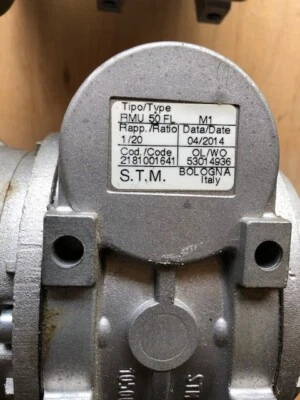 STM RMU 50 FL M1 Gear Reducer Ratio 1/20 - Image 1 of 4