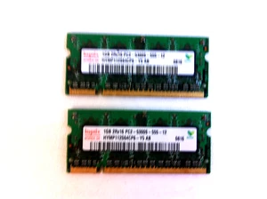 Lot of 2 Hynix HYMP112S64CP6-Y5 1GB PC2 5300S DDR2-667Mhz SODIMM Memory Ram 114 - Picture 1 of 2