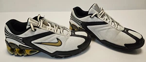 Nike Impax Sneakers Uomo #313577-102 Taglia 9 US 8 UK Bianco, Nero, Oro 04/12/06 - Foto 1 di 15