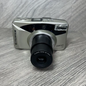 Fujifilm Zoom Date 115 analoge Kompaktkamera - 38-115mm Zoom - ungetestet - Bild 1 von 8