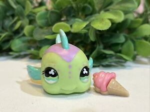 Littlest Pet Shop 514 LPS Authentic Shimmer Green Purple Pufferfish Baby Fish