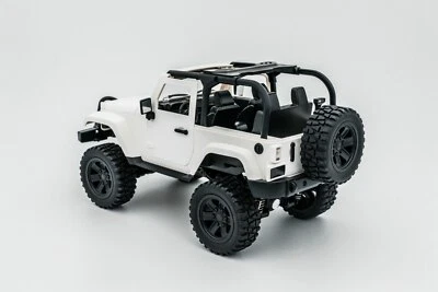 1 / 14 2.4G Horse Herder Remote Control Vehicle 4WD Open Top Climbing Vehicle - Image 1 of 4