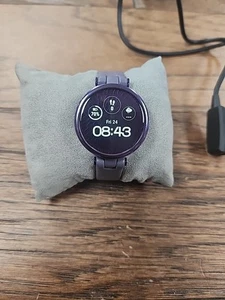 Garmin Lily Women’s Sport Smartwatch Midnight Orchid Silicone Band - Photo 1 sur 7