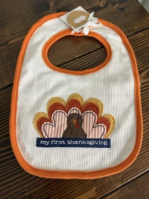 Babero Mud Pie Mi Primer Día de Acción de Gracias Temático NUEVO NUEVO CON ETIQUETAS Bordado Boutique Foto 1 de 4