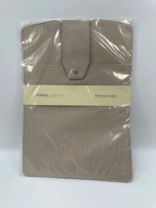 Lindsay Albanese The Daily Laptop Clutch Sleeve Case Fits Up To A 14.5” Laptop - Picture 1 of 3