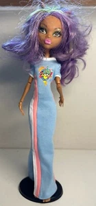 MONSTER HIGH DOLL :  CLAWDEEN WOLF WITH BARBIE OUTFIT 2008? - Picture 1 of 3