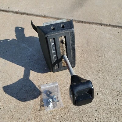 Volvo 240 1975 palanca de cambios automática completa 242 244 245 cubierta rara Foto 1 de 4