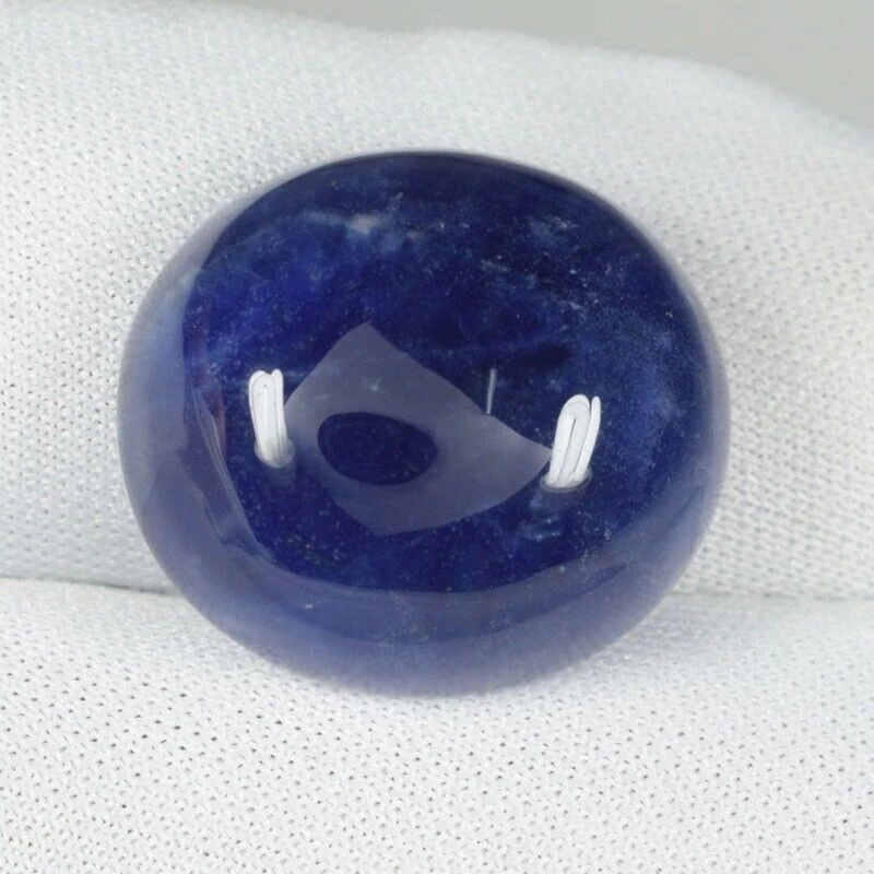 18.27 ct ULTRA RARE DEEP BLUE NATURAL SODALITE - CABOCHON  OPAQUE - See Vdo PKT — 第 1/2 张图片
