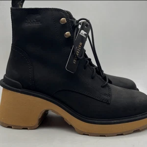 SOREL Hi-Line Heel Lace Chunky heel leather upper casual Boots NWB women 9 - Picture 1 of 11