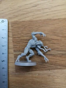 HUNTER ALTERNATE POSE XENO MINIATURE / ZOMBICIDE INVADER G297 - Picture 1 of 1