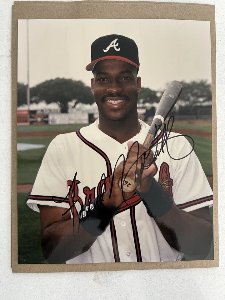FRED MCGRIFF ATLANTA BRAVES  ACTION SIGNED 8x10 - Image 1 of 1