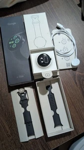 Light Use - Google Pixel Watch 3 41mm WiFi-Matowy czarny z paskiem obsydianowym - Zdjęcie 1 z 4