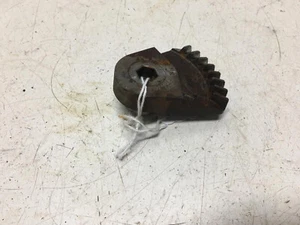 00184300 ARIENS CHUTE ACTUATION GEAR - Imagen 1 de 2