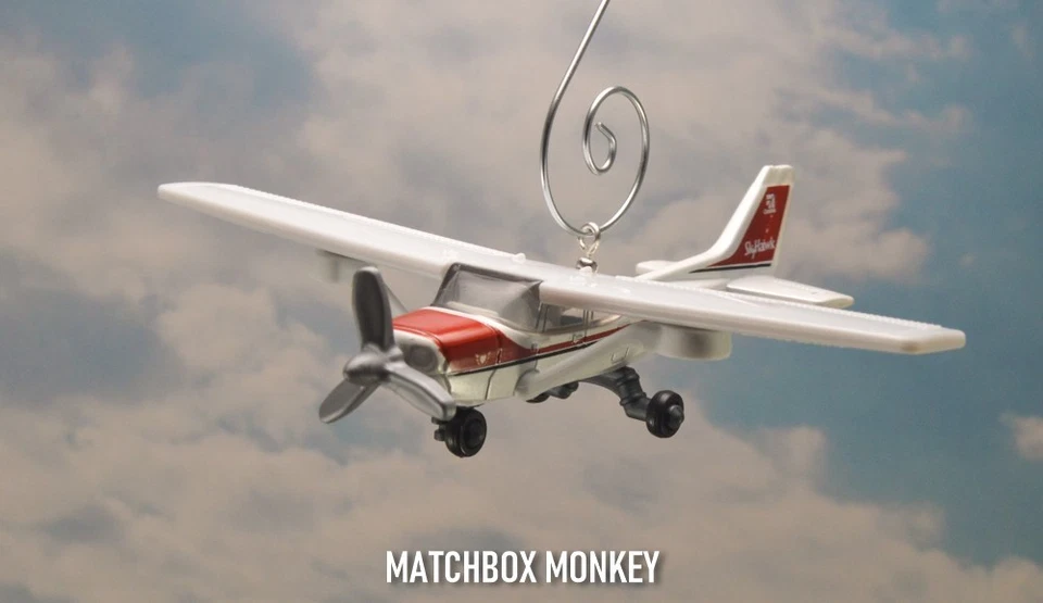 Cessna 172 Skyhawk Adorno de Navidad Único Propulsor Avión Avión Mono Foto 1 de 4