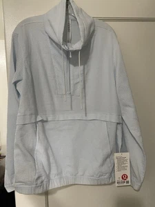 NWT- Reduced- LULULEMON PACK LIGHT Pullover - Almost Blue Size 8 - Picture 1 of 7