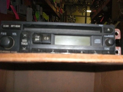 02 03 04 05 06 07 EQUIPO DE AUDIO MITSUBISHI LANCER ES 2.0L AM-FM-CD 364548 Foto 1 de 2