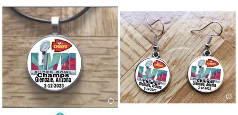 Super Bowl Champs Kansas City Chiefs Necklace And Earring Set Cover