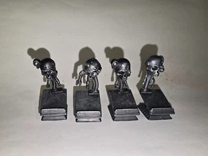 Warhammer 40k Servo Skull Objective/Wound Markers Dice Holder Rare OOP - Picture 1 of 2