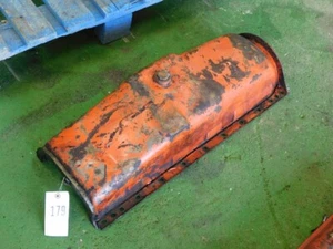 Allis-Chalmers D19 tractor oil pan and plug Tag #179 - Picture 1 of 1