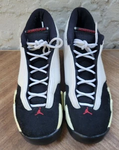 Air Jordan 14 Retro GS Größe 6,5Y schwarze Zehe weiß schwarz rot silber 654963 102 ansehen - Bild 1 von 14
