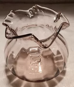 Blown Art Glass Vase 4-1/2" Spiral Optic Crimped Rim Pilgrim Beacon ? - Picture 1 of 14