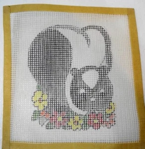 Skunk Black and White with Flowers Needlepoint 11 Count Mesh Canvas 4 1/2 x 5"  - Picture 1 of 2