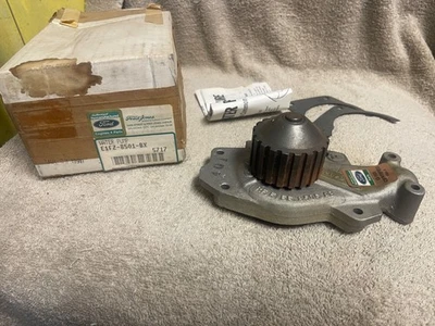 BOMBA DE AGUA FORD E1FZ-8501-BX 1981-1990 ESCORT MERCURY LYNX 1,9 1,6 L 4 CILINDROS NUEVO DE STOCK Foto 1 de 4