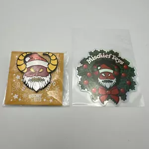 Demonstro Santa Pin Unchief Spielzeug mit Aufkleber - Bild 1 von 8