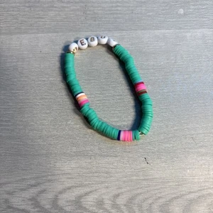 One ***Random*** Taylor Swift Friendship Bracelet. READ DESCRIPTION FOR TYPES - Picture 1 of 1