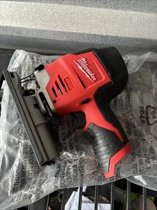 NEW Milwaukee M12 Cordless High Performance Jig Saw 2445-20 TOOL ONLY - Picture 1 of 4