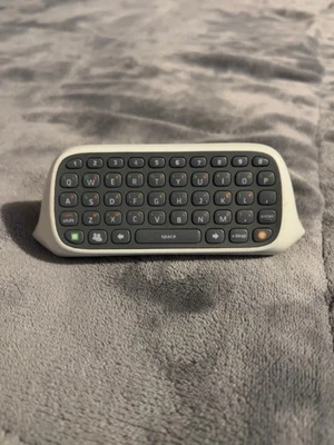 Accesorio de teclado oficial OEM Microsoft Xbox 360 ChatPad Chat Pad blanco Foto 1 de 3