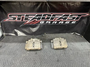 98-02 Chevy Camaro V8 LS1 Front Brake Calipers Pair Left/Right OEM - Picture 1 of 8