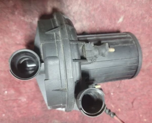 2006-2009 Buick Lucerne Secondary Air Pump Assembly -Fits Other GMC Vehicle - Picture 1 of 10