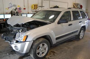 Brazo de control superior OEM para Grand Cherokee delantero - Imagen 1 de 10