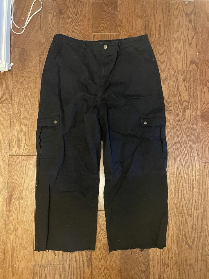 Baggy Wide Leg Black Cargo Pants Vintage 90s Street wear - Image 1 of 4