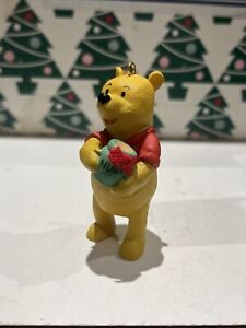 Winnie L'Ourson Noël Disney Poinçon Souvenir Winnie Pooh Ornement En Boîte
