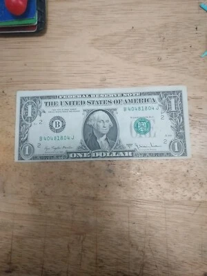 Misaligned/miscut Error $1 One Dollar Bill 1977 Series : B 40481804J ERRORS - Image 1 of 4