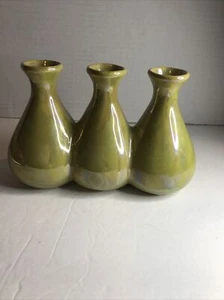 Vtg. Opalescent Ceramic Pottery Bud Vase Green Lusterware Triple opening Glazed - Picture 1 of 4