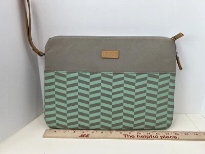 Funda con Cremallera Verde + Gris para Lap Top, Tablet, Correa, Bolsillo Frontal Foto 1 de 4