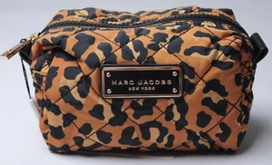 Marc Jacobs New York Women's Quilted Nylon Cosmetic Pouch MP7 Natural Leopard OS - Picture 1 of 10