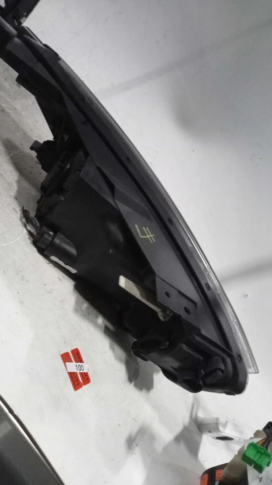 Used Left Headlight Assembly fits: 2019 Kia Rio w/o projector Left Grade A - Image 1 of 4